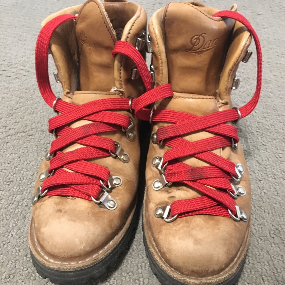 Danner Mountain Light Hiking Boots Size 7.5